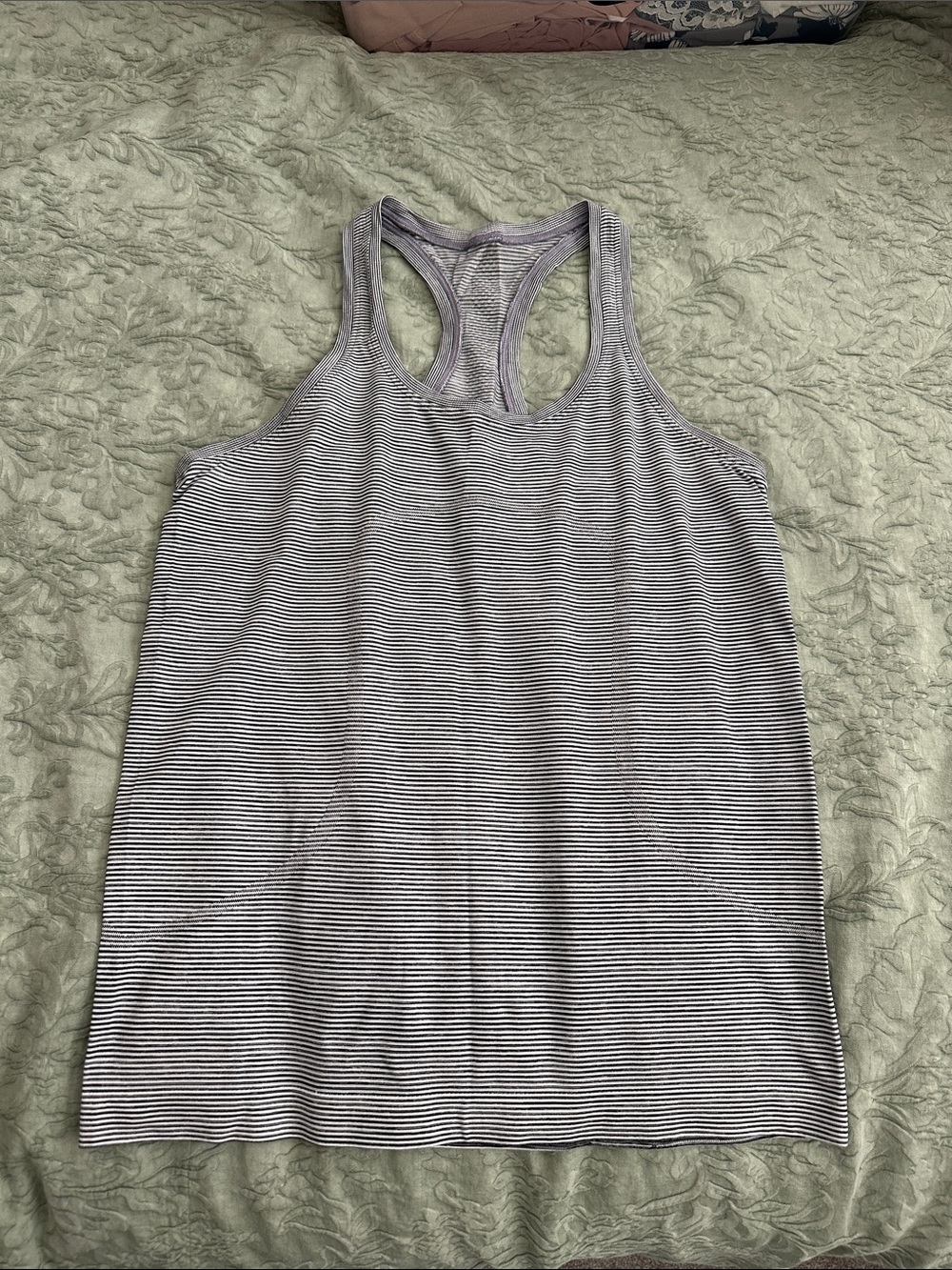 Lululemon stripped tank